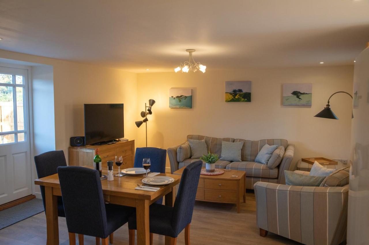 Rollestone Coach House Villa Shrewton Екстериор снимка