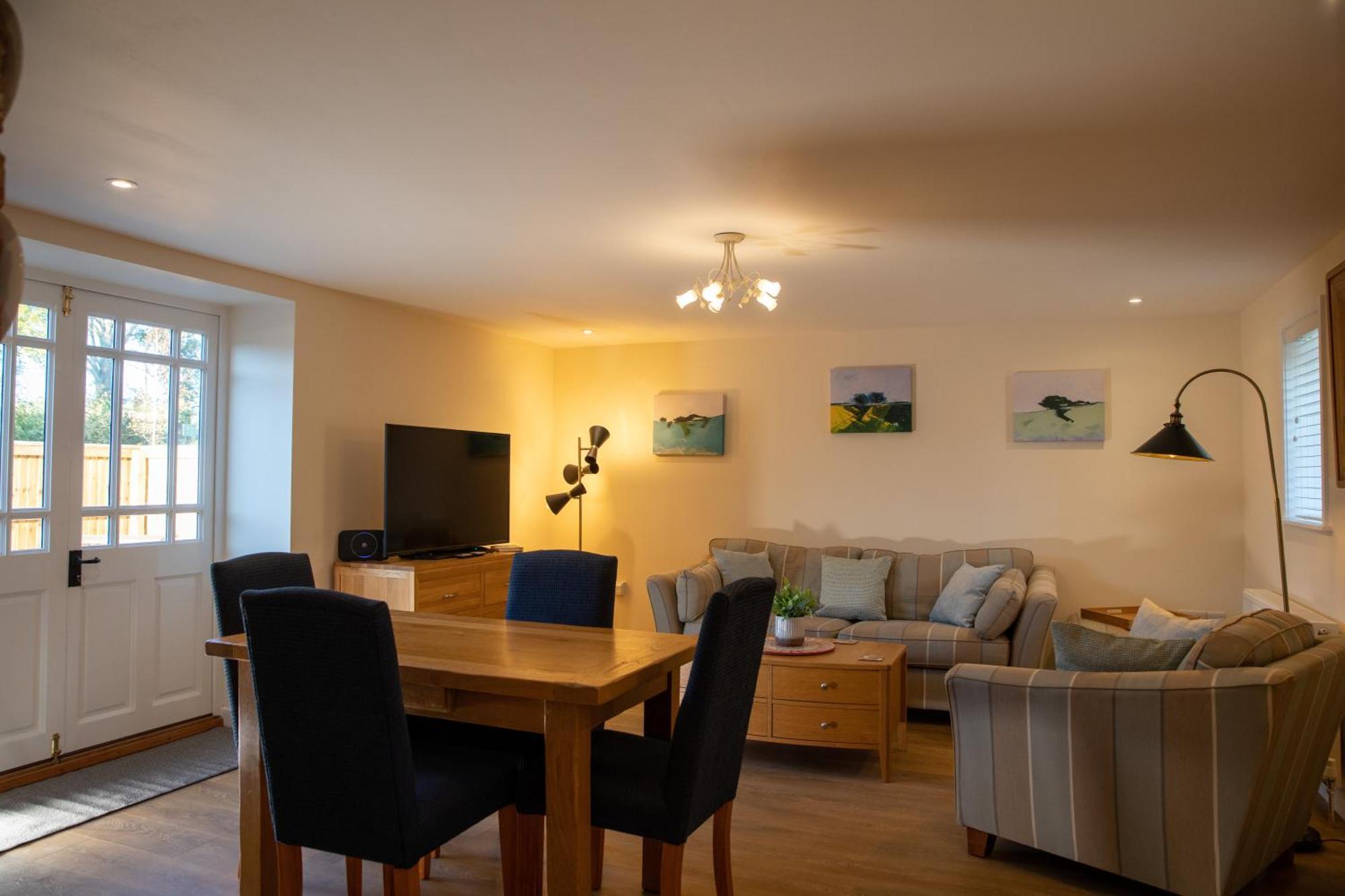 Rollestone Coach House Villa Shrewton Екстериор снимка